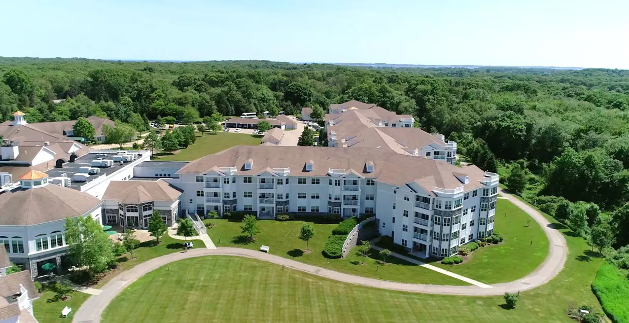 StoneRidge Senior Living Campus Exterior